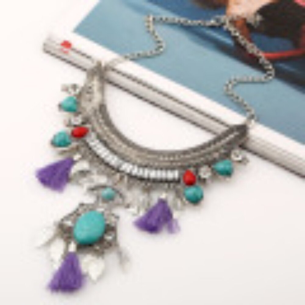 #022 Vintage Fashion Long Tassel Gemstone Leaf Necklace